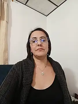 IsisBlake live cam preview