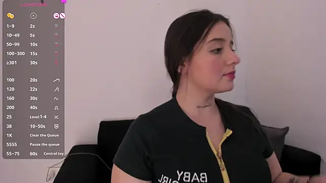 Sabrina_Lennox webcam