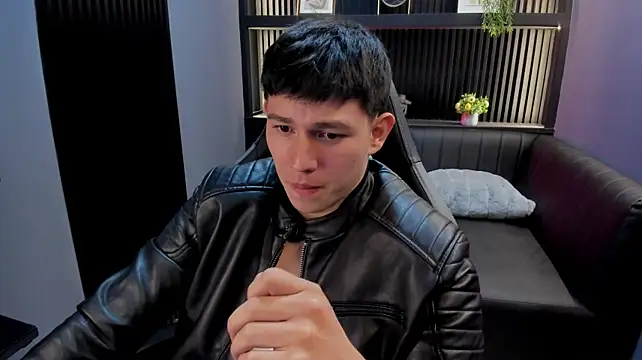 JamesCr_