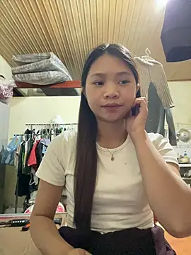 Mayy1 webcam