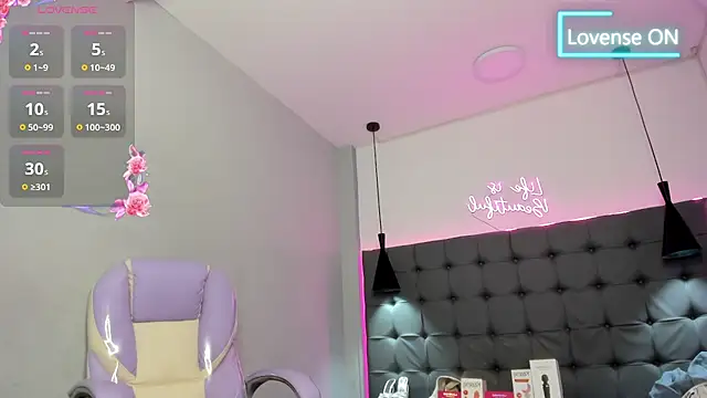 scarletcherry18