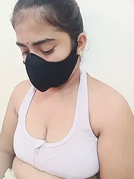 Hot_madhu5