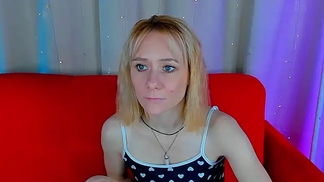 NikaBond webcam