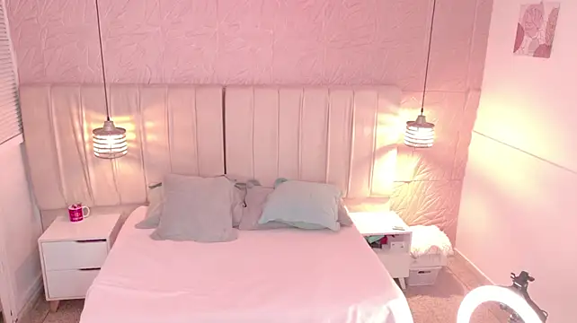 lilithst_ 💌 live cam