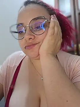 CURVY-HORNY