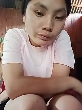 Hilary-123