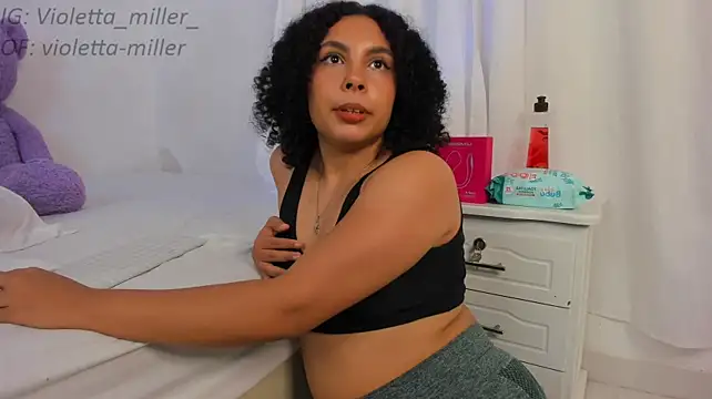 Violetta_cam_