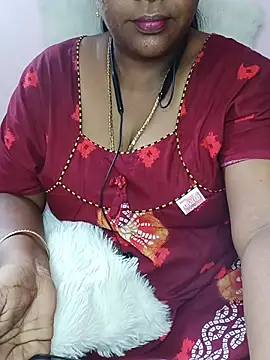 sexy-keerthi