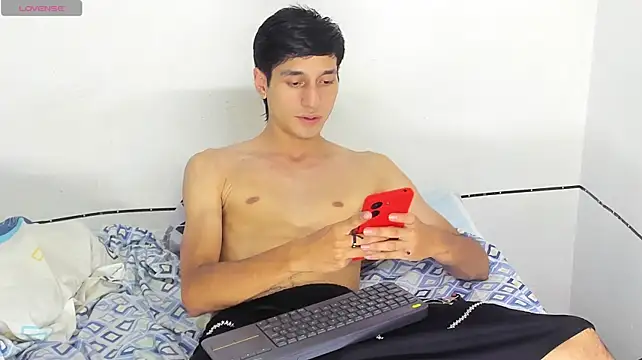nick_damon1 webcam