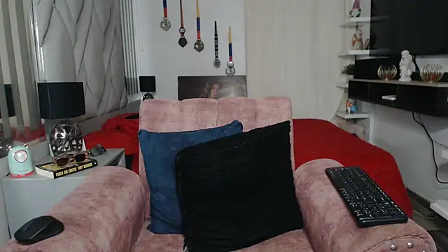 nati_muscle webcam