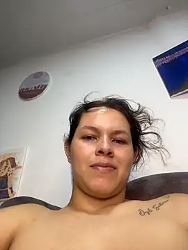 miacarrot webcam