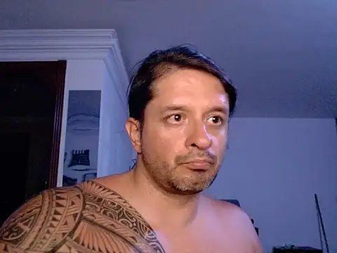 gonzzohunterr webcam