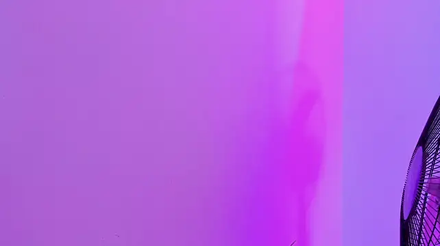 LiaCampbell_ webcam