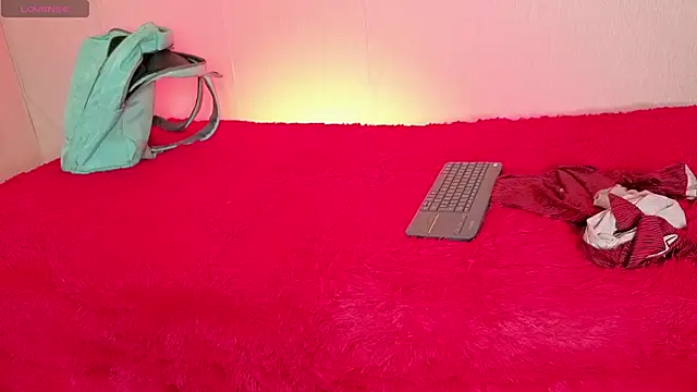 CelesteRoyale webcam