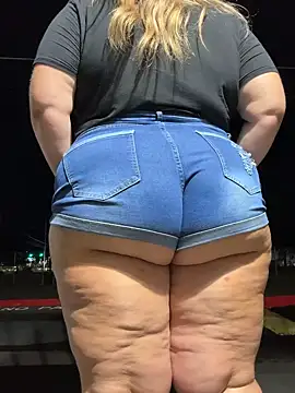 BigMama6969 webcam