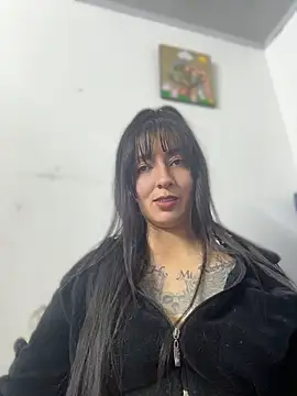 SALOME_KORLAND live cam on StripChat