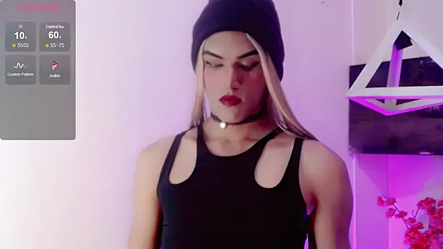 Tiffany_Velanyer webcam