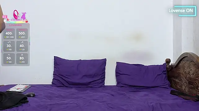 DesiDaddyandSon live cam on StripChat