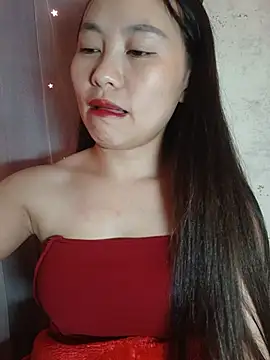 Cherry-squirtt live cam on StripChat