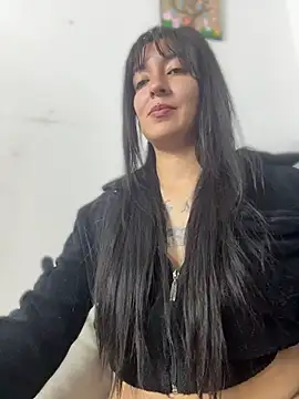 SALOME_KORLAND live cam on StripChat