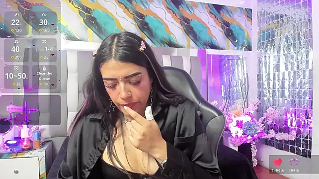 IsaDiiaz live cam on StripChat