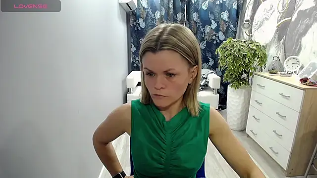 wild_temptation_ webcam