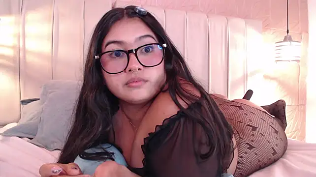lilithst_ webcam