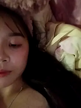 Baa-bee22 webcam