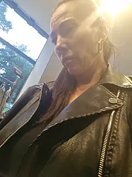 milflovelyxxx webcam