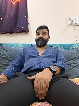 Fun_Guuy live cam on StripChat