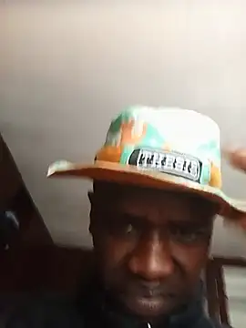 African_gent_45 live cam preview