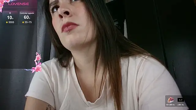 ImSophieFox webcam