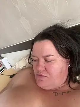 SunnyLeila2101 webcam