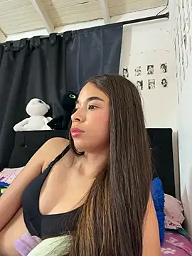 Milleradhara24 live cam