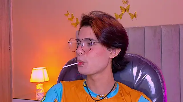 Derek_Sinn webcam