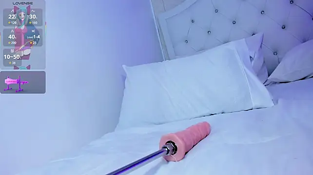 kitty_bluuee webcam