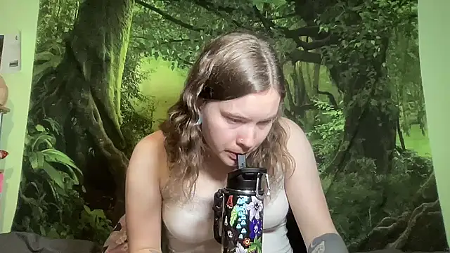 Wood_Elf 🎒 free show