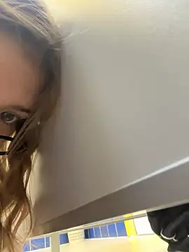 FlashTitsRoyal