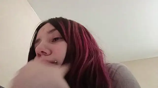 IronicBuckle 🔹 nude chat