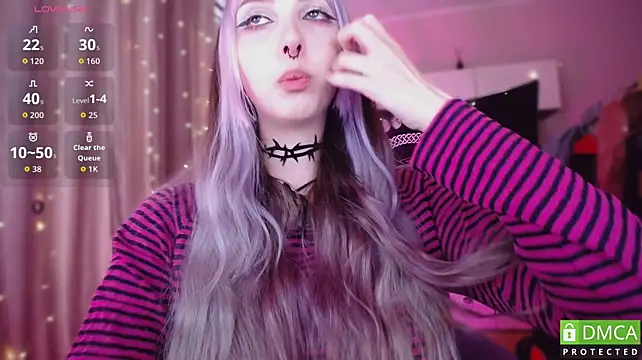JustMeowGirl webcam