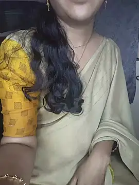 Cute-Smiely-Queen-Telugu webcam