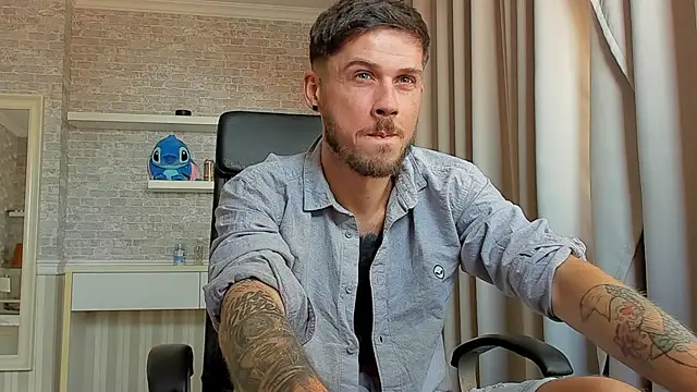 JonahShaw webcam