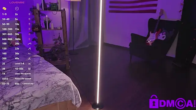 venomeowww__