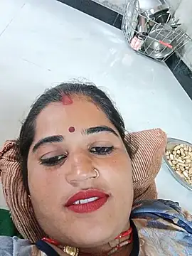 Hot_kamla