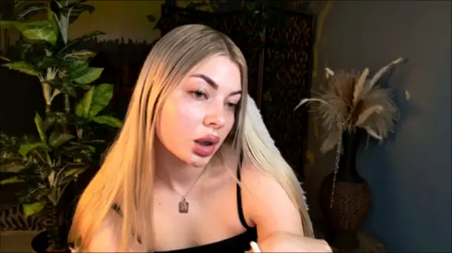 HyileyClark webcam