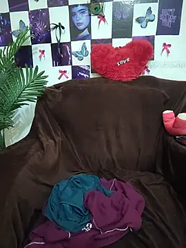Alisha_Babyy webcam