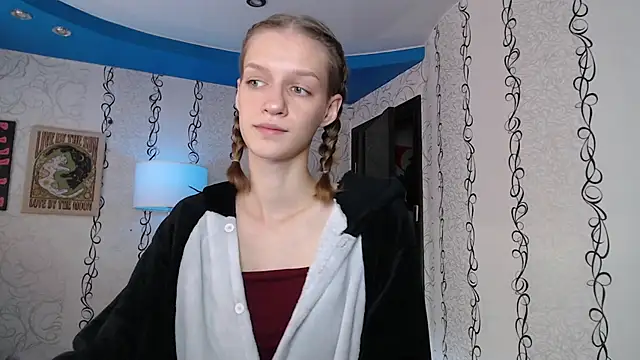 Chrissy_Joyful live cam preview