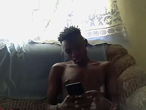 JewelFuckEntertainer212