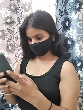 yours_queen_ webcam