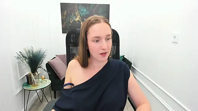 CaseyTerini live cam on StripChat
